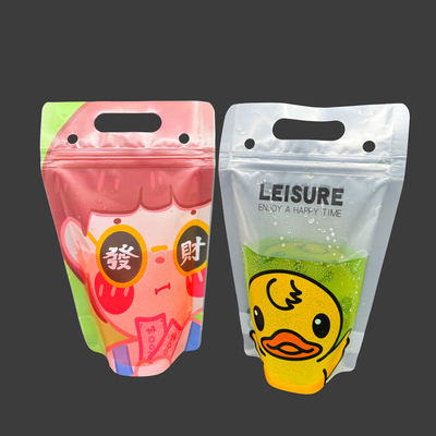 9.1x 5.2 inch 17 Ounce 8mil Clear Frosted Stand Up Drink Bags Drinking Pouch with Heavy Duty Hand-held Zipper